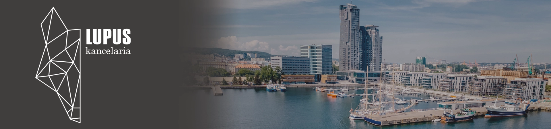 zamglona panorama Gdyni